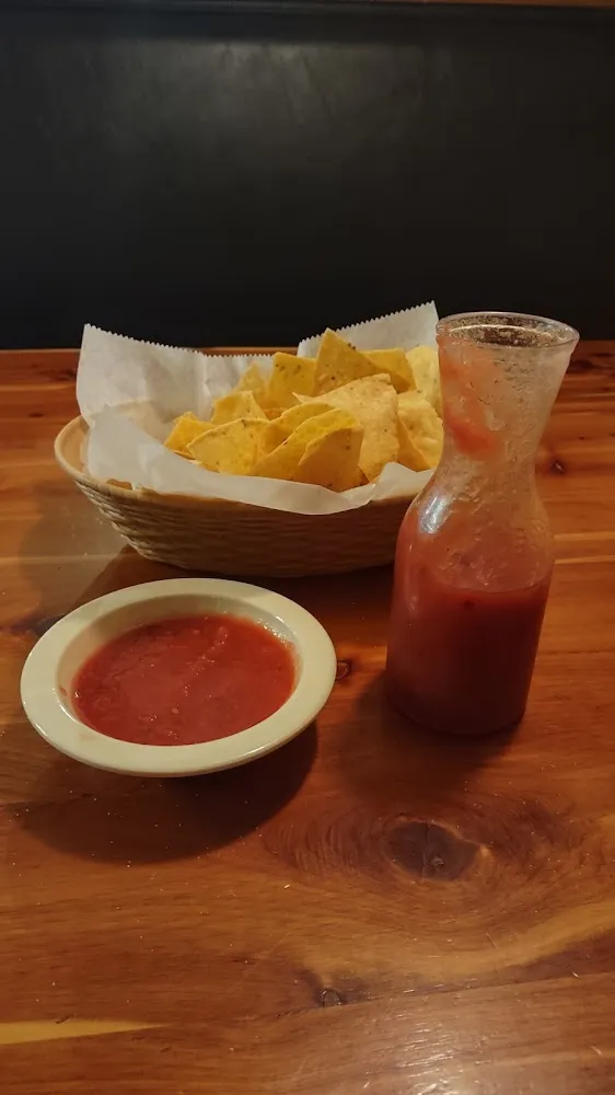 Fresh Chips and Salsa